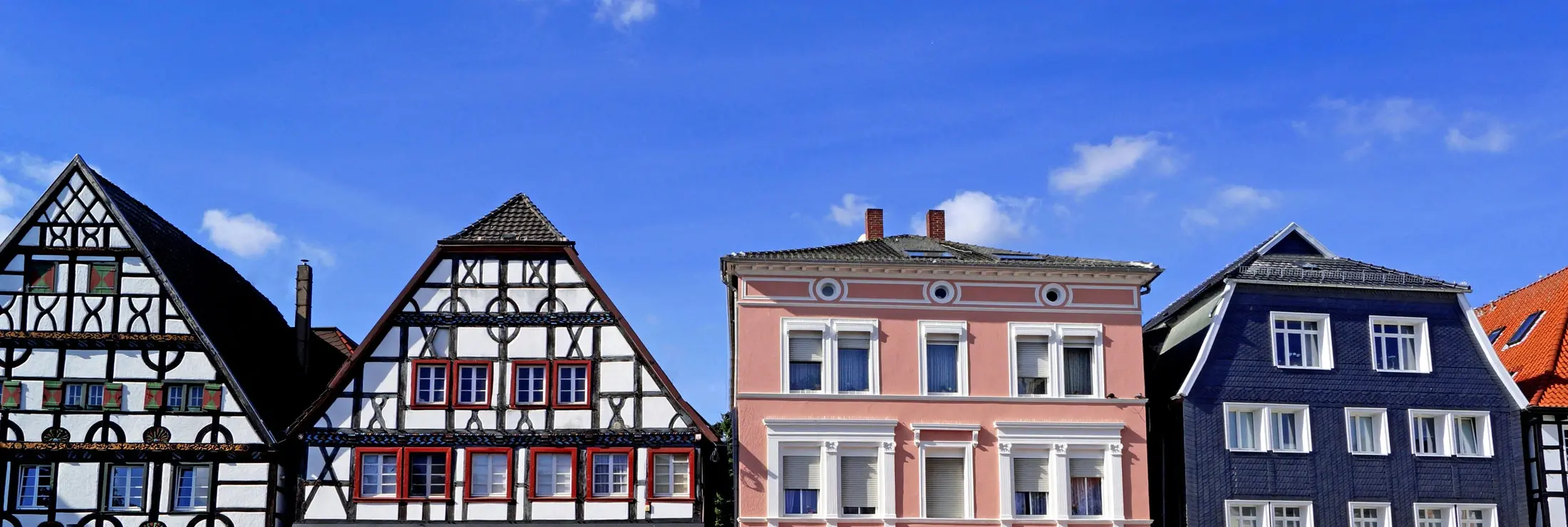 Alter Markt in Unna, das historische Stadtzentrum mit den dortigen Immobilien, teilweise Fachwerkhäuser mit Walmdächern.